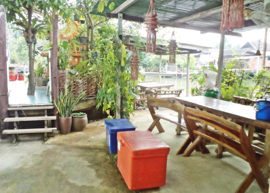 Nr Homestay Amphawa Ruang foto