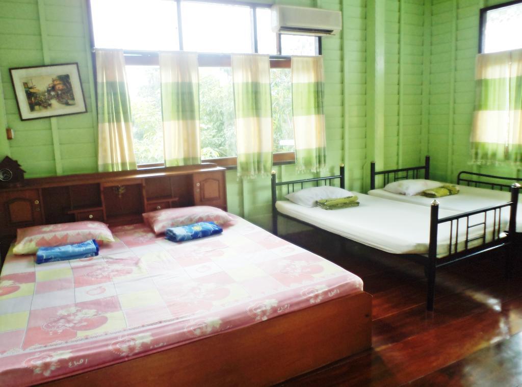 Nr Homestay Amphawa Ruang foto