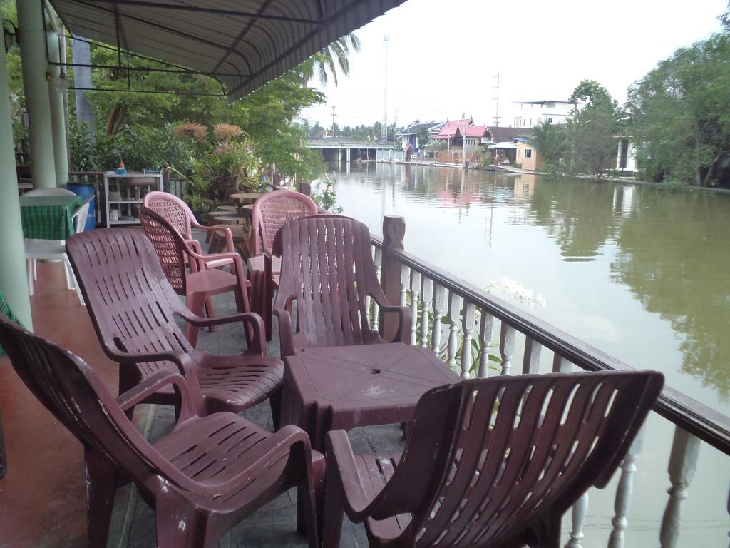 Nr Homestay Amphawa Ruang foto