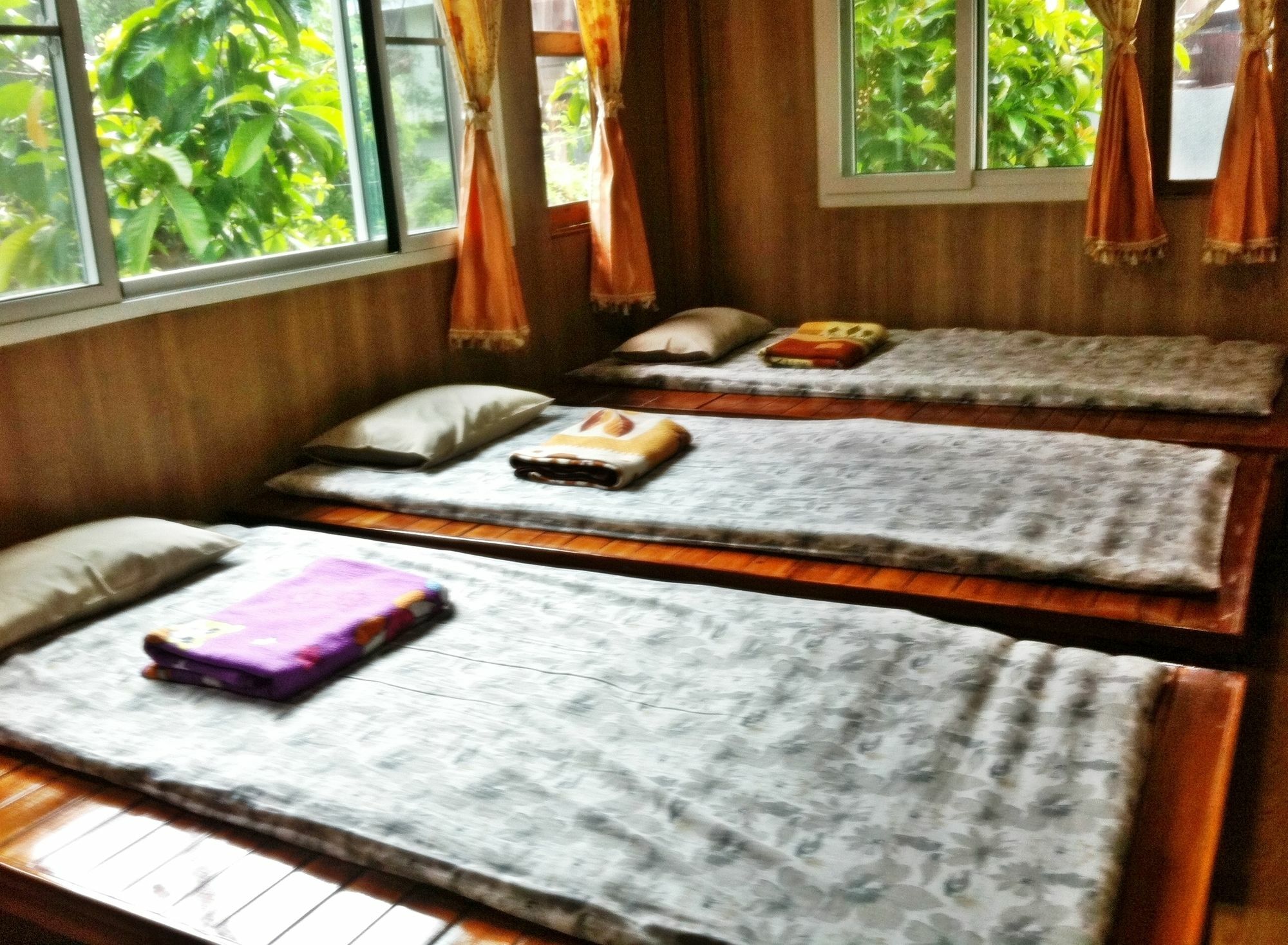 Nr Homestay Amphawa Bagian luar foto