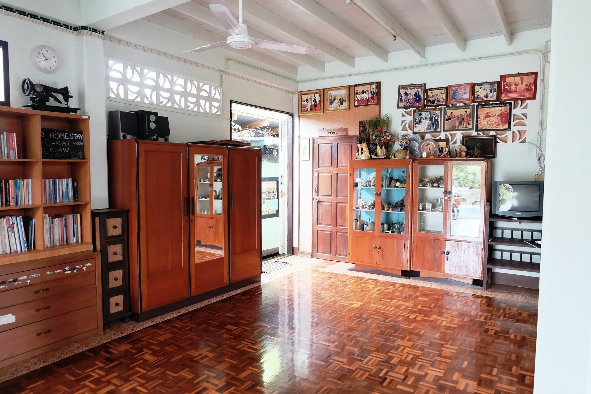 Nr Homestay Amphawa Bagian luar foto