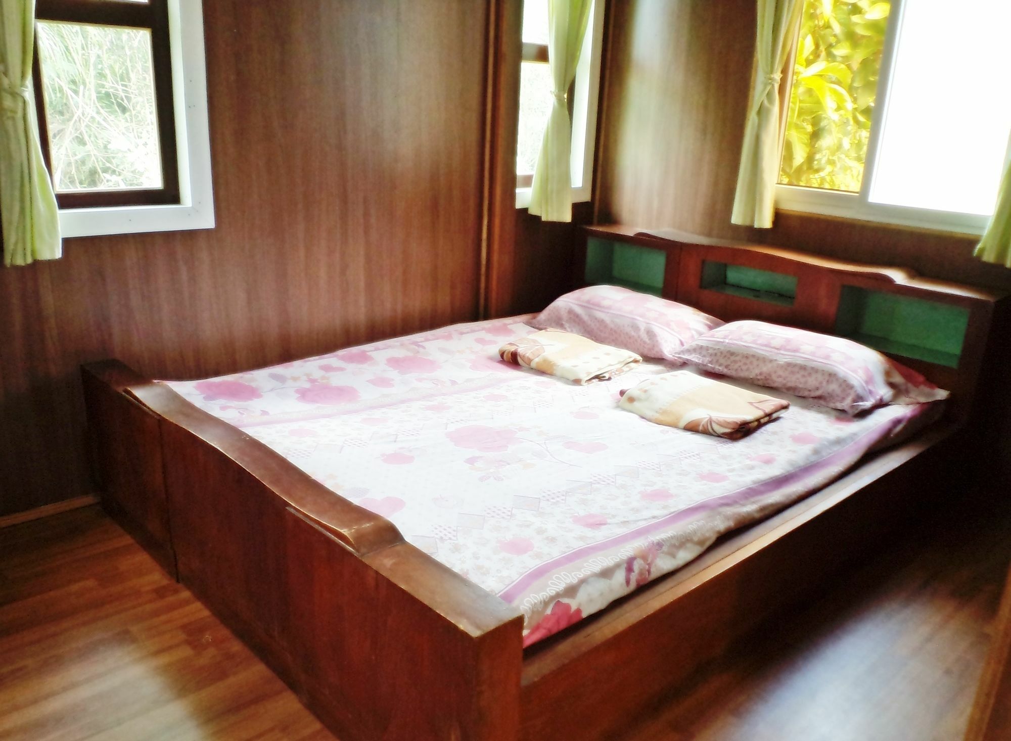 Nr Homestay Amphawa Bagian luar foto
